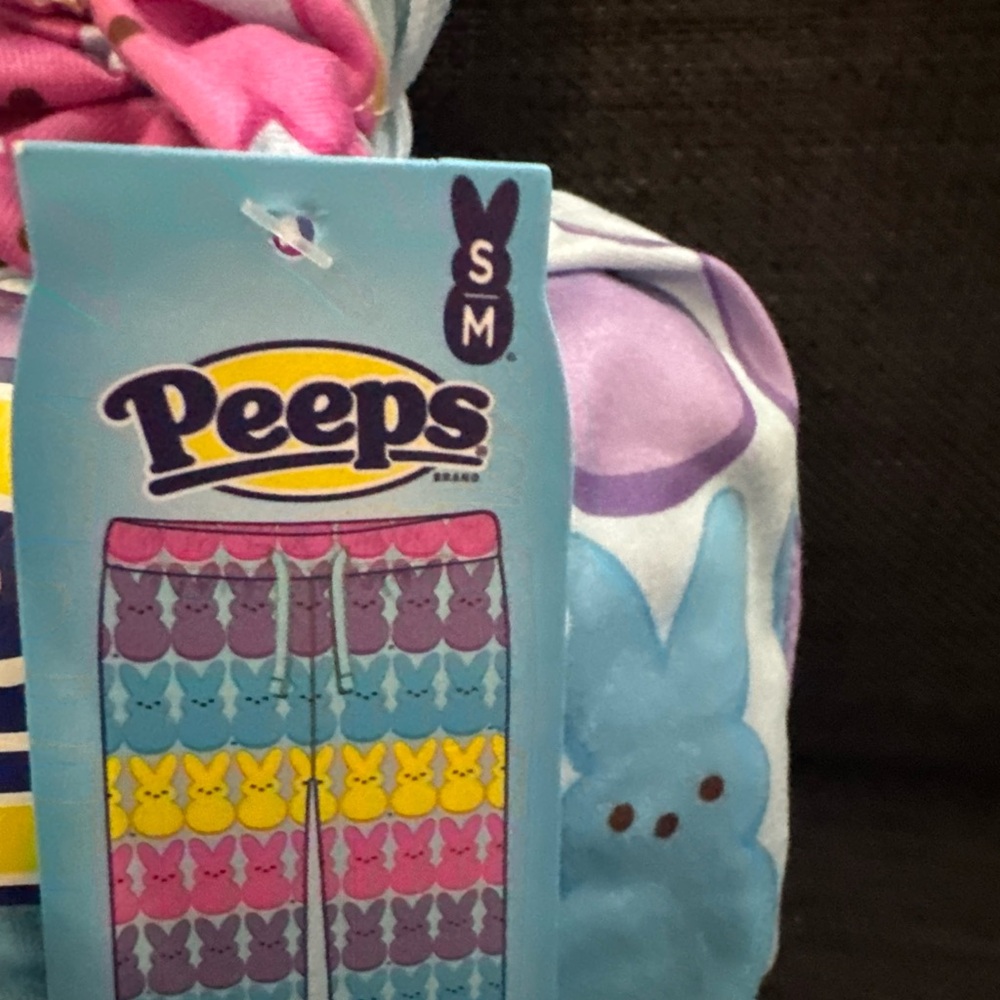 Peeps Women’s pajamas brand new super cute
S/M
